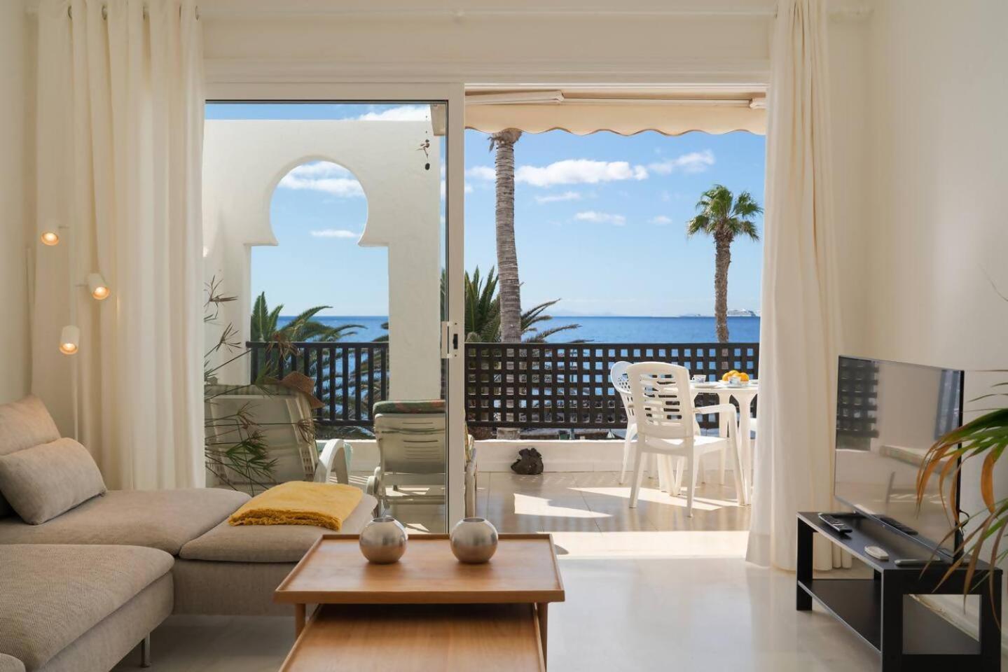 Magnifico Alojamiento Con Vistas Al Oceano กอสตา เตกีสเซ ภายนอก รูปภาพ