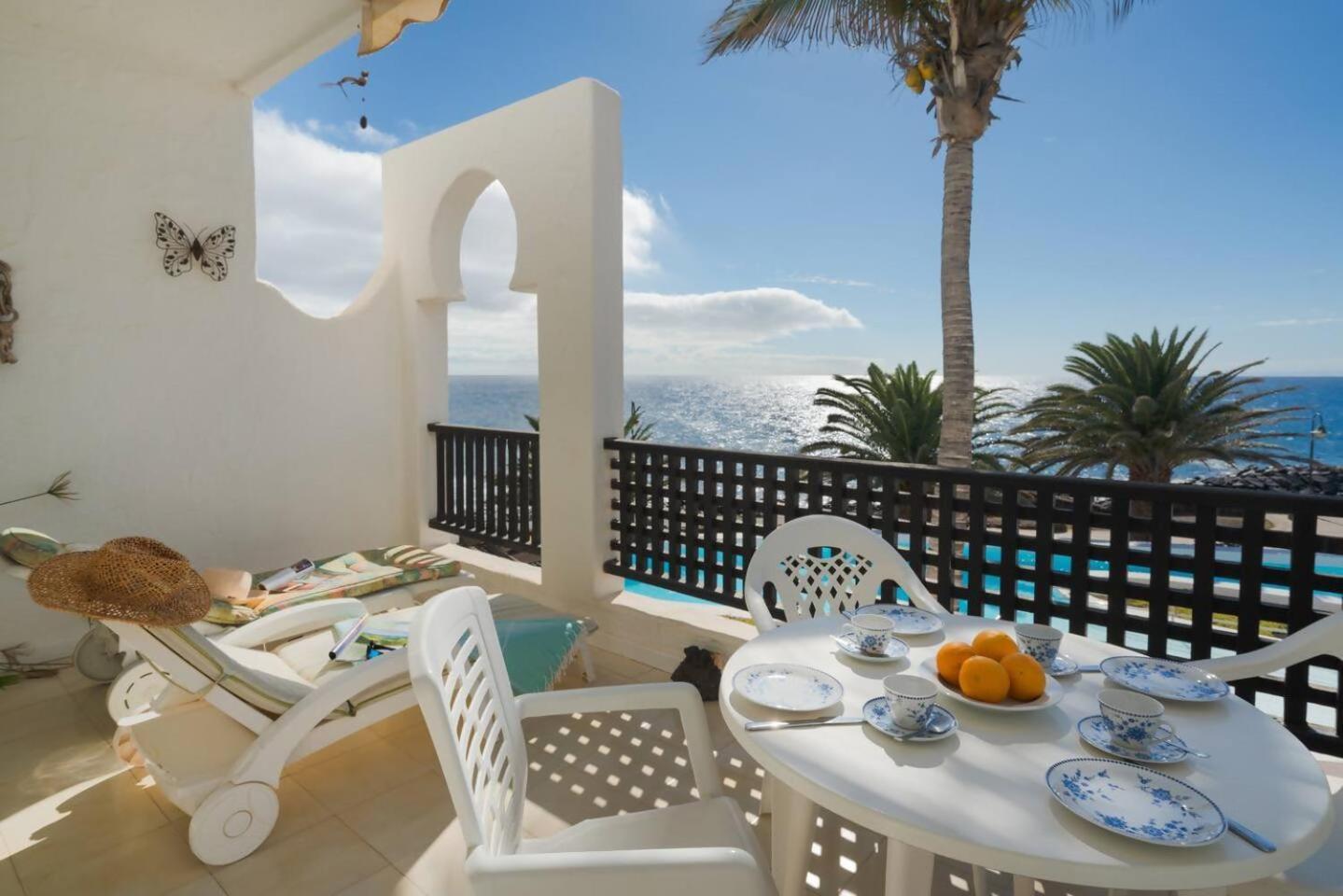 Magnifico Alojamiento Con Vistas Al Oceano กอสตา เตกีสเซ ภายนอก รูปภาพ